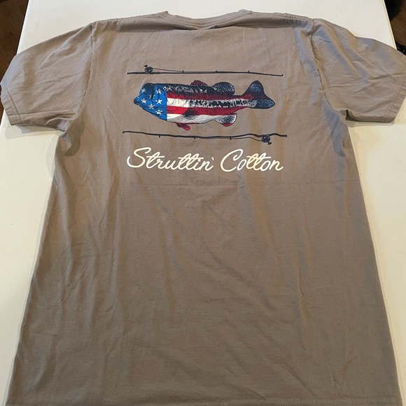 Struttin’ Cotton Shirt Size Medium - Picture 2 of 3